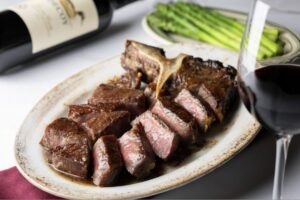 Taste the Famous New York Steakhouse BENJAMIN STEAKHOUSE Now in Japan! 