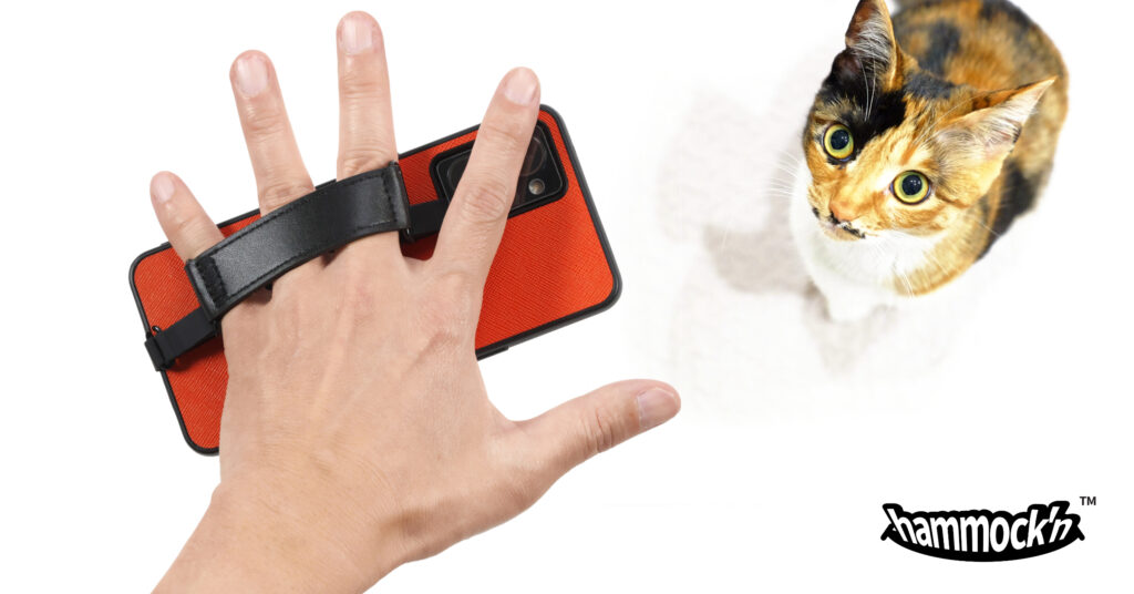 Hammock'n, the Japanese phone holder developed to reduce hand strain, begins global expansion